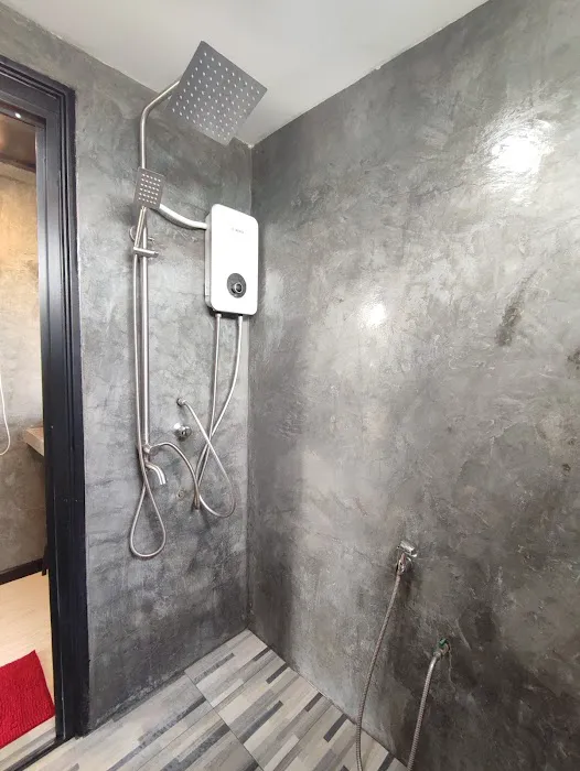 Aininaz Tiny House Picture 3