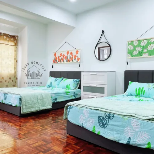 Puncak Jalil Homestay Picture 6
