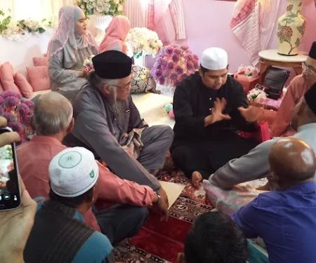 Seri Alam Hotel Jln 1 Tengah Kampung Kerdas, Selangor