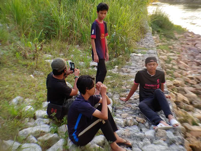 Udin Base Camp Picture 9
