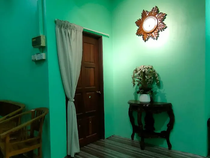 NR Guest Room Picture 6