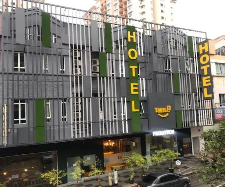 Smile Hotel Wangsa Maju