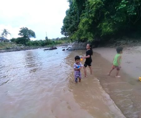 pantai seberang jeram besu