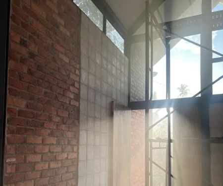Royal Brick Cottage, Kg Petaseh