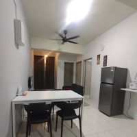Cik Illaq Hostel Bahtera Arked ico