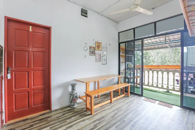 OYO 90321 Hotel Bajet Sri Manal Picture 6