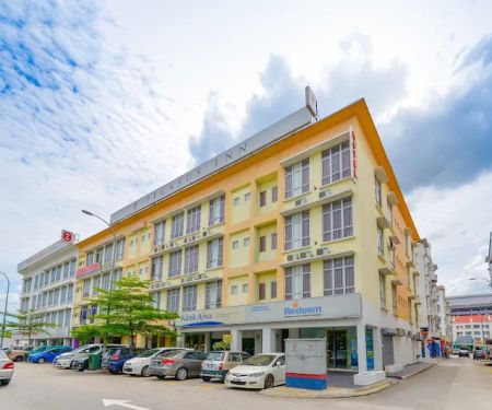 Fumah Hotel Shah Alam (Previously Known As Pegasus Inn)