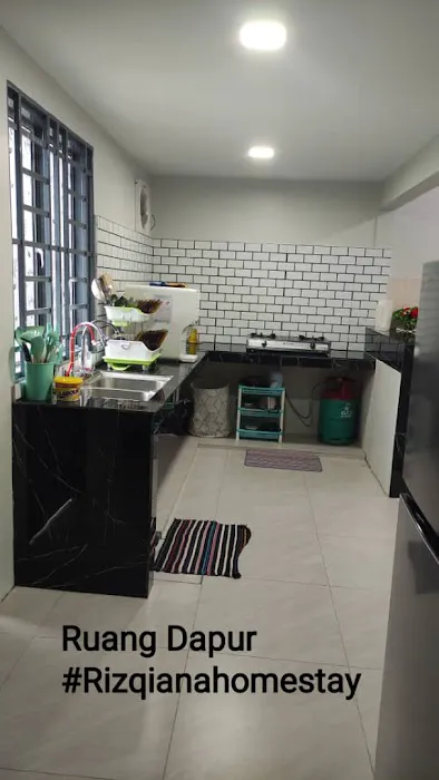 RIZQIANA HOMESTAY TANJONG MALIM Picture 4
