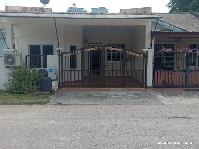 MDJannah Homestay Bandar Kinrara, Puchong Picture 1