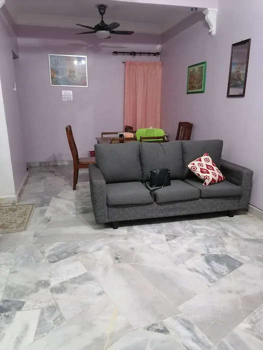 HOMESTAY BANGI Picture 1