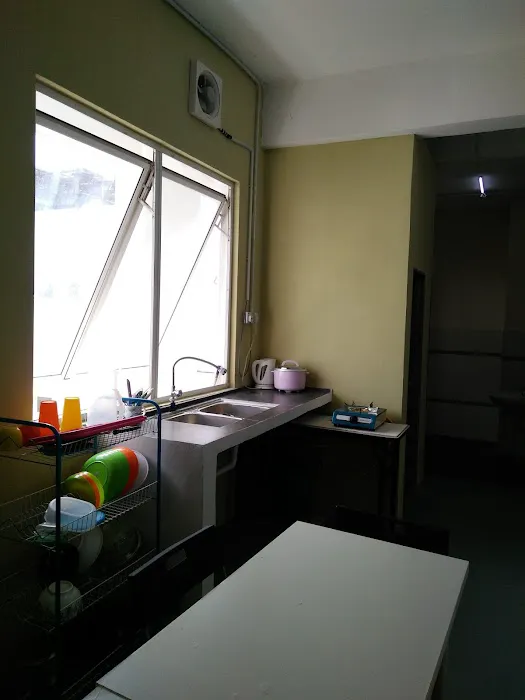 Gateway Hostel Picture 5