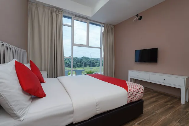 Super OYO 90729 New Bangi Gateway Hotel Picture 3