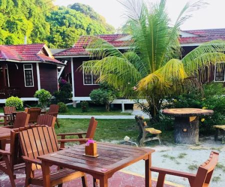 Flora Bay Chalet