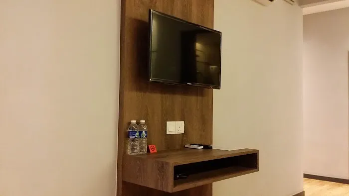 Go Hotel Picture 4