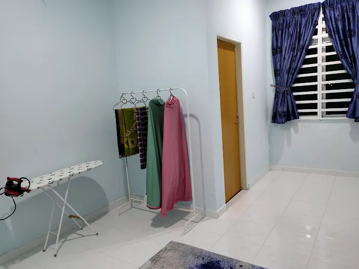 Dhia Damia Homestay Pasir Mas Picture 1