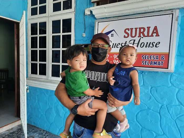 Suria Guest House Picture 3
