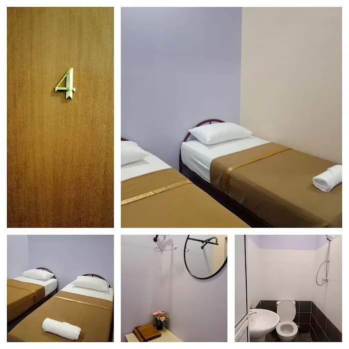 Nafeeza Budget Hotel Picture 6