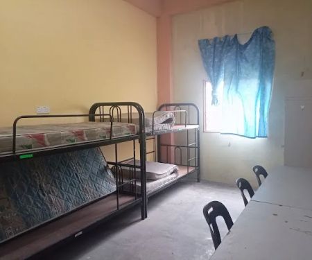 HOSTEL PUTERA POLITEK-UMK JELI