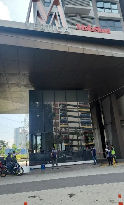 M Vertica Gate 2 Picture 8