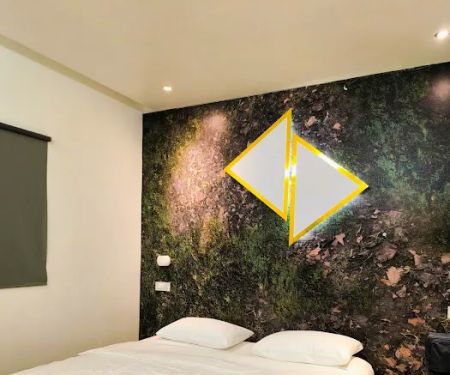 V Garden Hotel