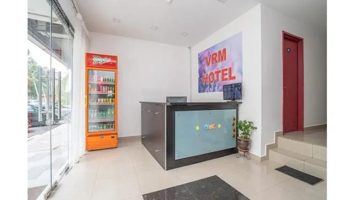 OYO 44093 Vrm Hotel Picture 4