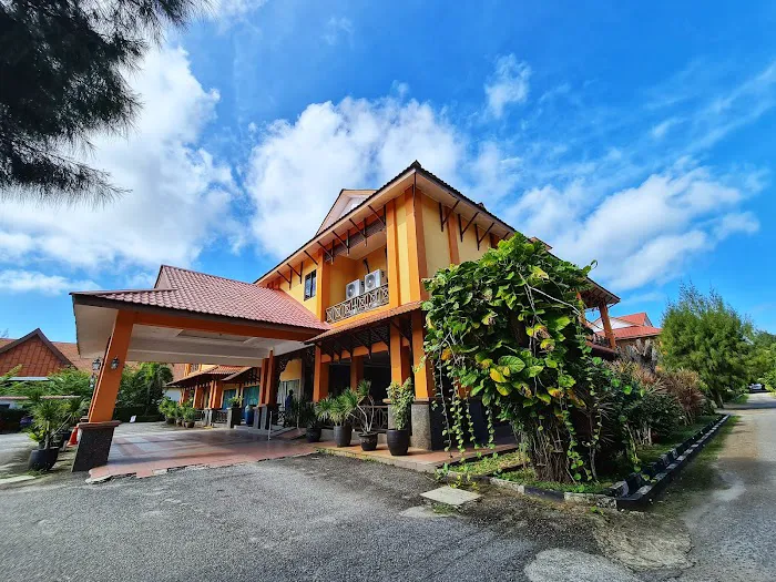Tanjung Demong Beach Resort Picture 6