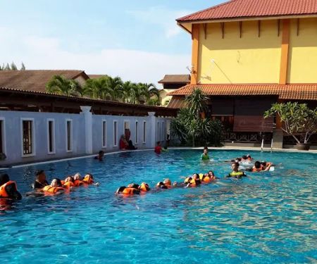 Tanjung Demong Beach Resort