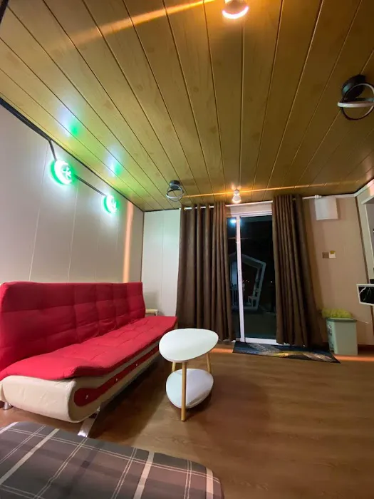 MR Tiny Homestay Picture 2