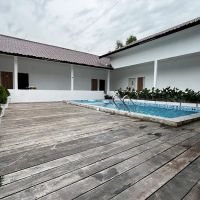 ALOHA CHALET & RESTAURANT ico
