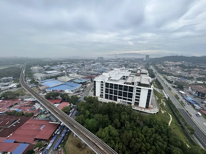Emporis Duplex Homestay Picture 4