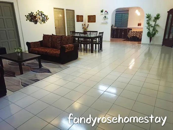 FandyRose Homestay Picture 8