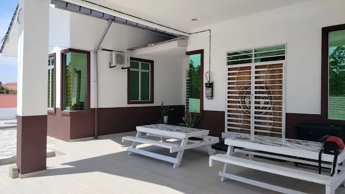 TAMUSURI GUESTHOUSE @setiu Picture 3