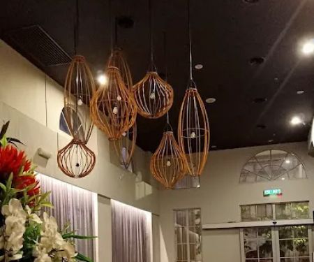 Hotel Avenue J Central Market