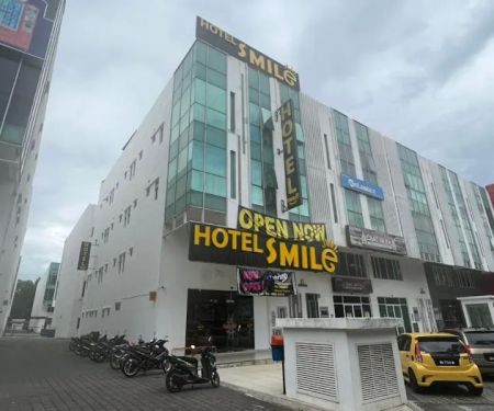 SMILE HOTEL @ SUBANG Airport