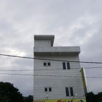 KJ Room Stay ico