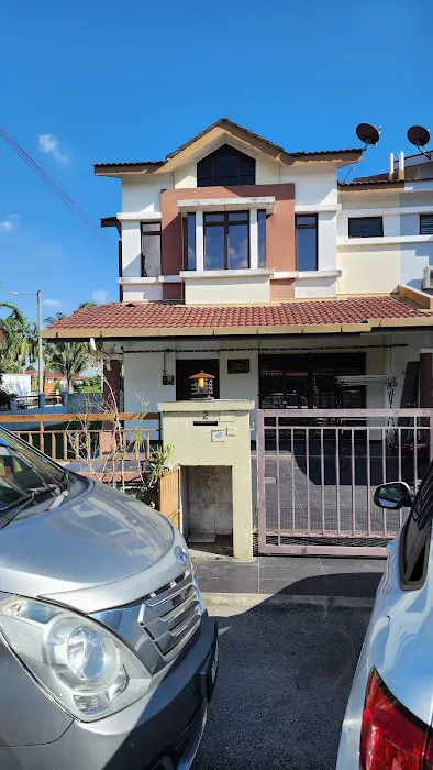 Puan Nurul Charm's Living Homestay Klang Picture 4
