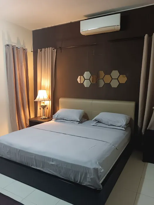 Puan Nurul Charm's Living Homestay Klang Picture 10