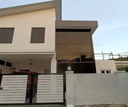 De Mahkota Villa