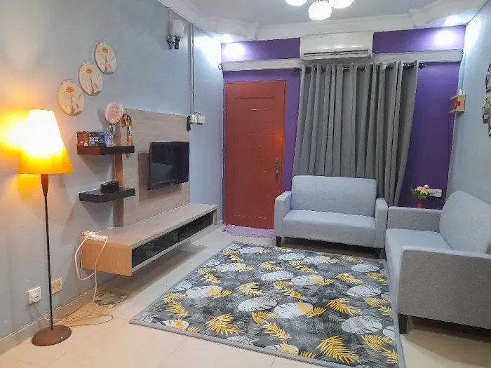 NYNIE HOMESTAY Picture 1