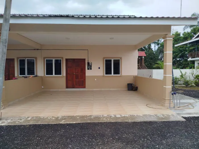 Laman & Pool Homestay Meru Picture 7