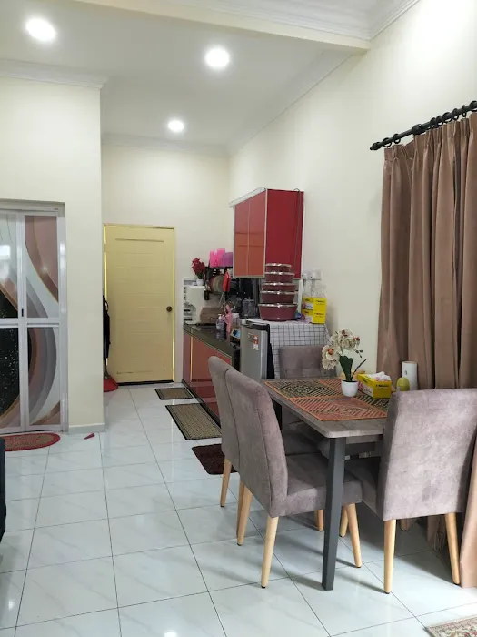 D'Aura Homestay Meru Picture 6