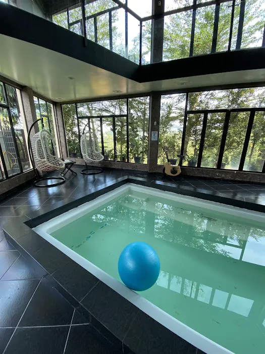 Zoo Villa Picture 7
