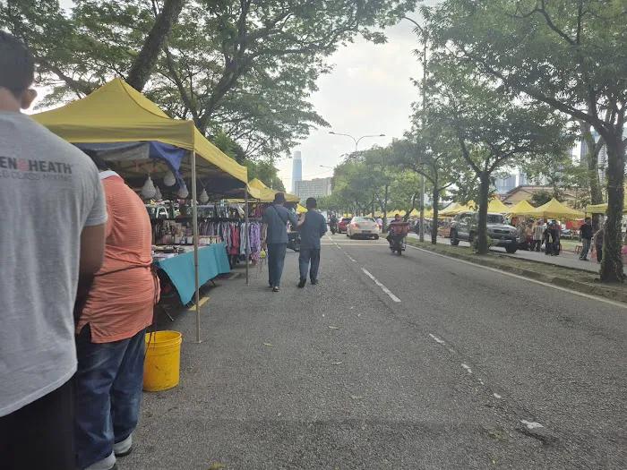 Taman Ikan Emas Picture 10