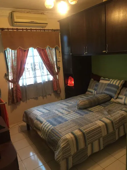 Bukit Beruntung Homestay Sri Mawar Picture 1