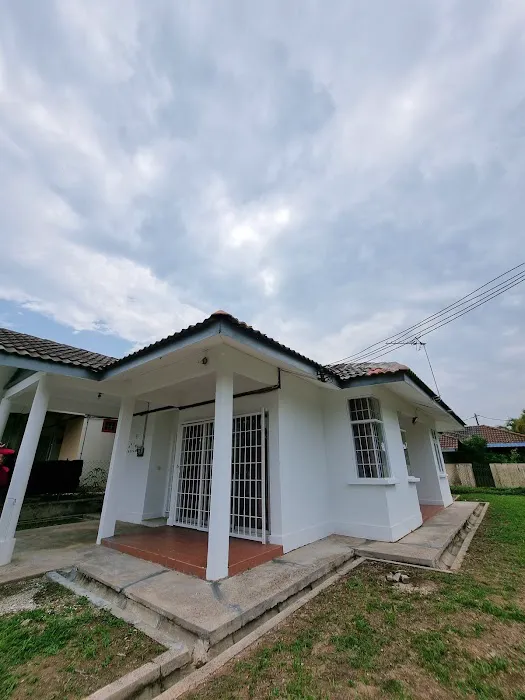 Bayu Kencana Guest House - Homestay Lembah Beringin Picture 2