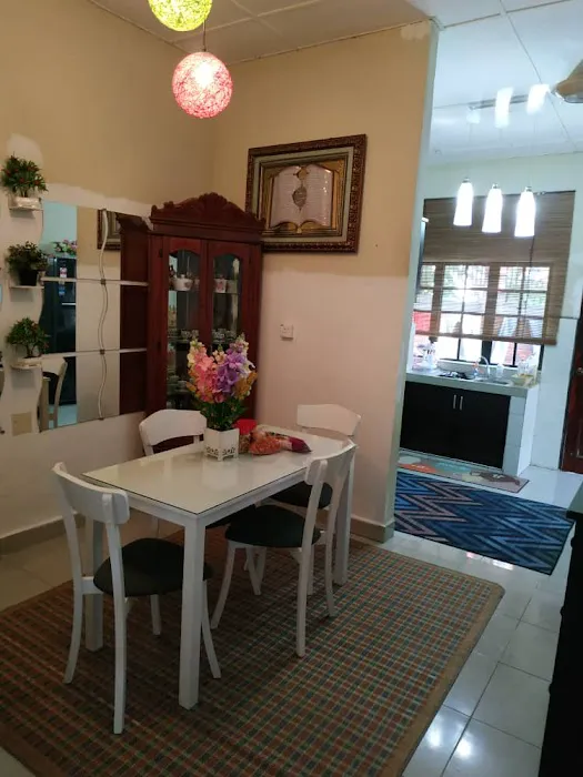 Busainah Homestay Ekonomi Picture 3
