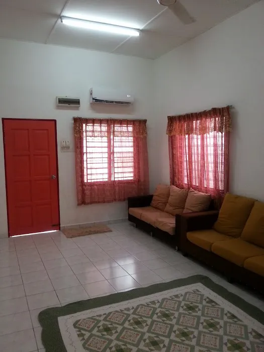 Busainah Homestay Ekonomi Picture 6