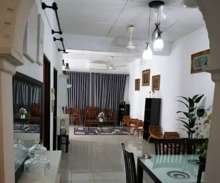 Busainah Homestay Ekonomi