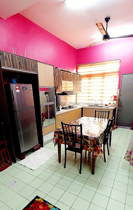ZUNNOR DAMAI HOMESTAY Picture 7