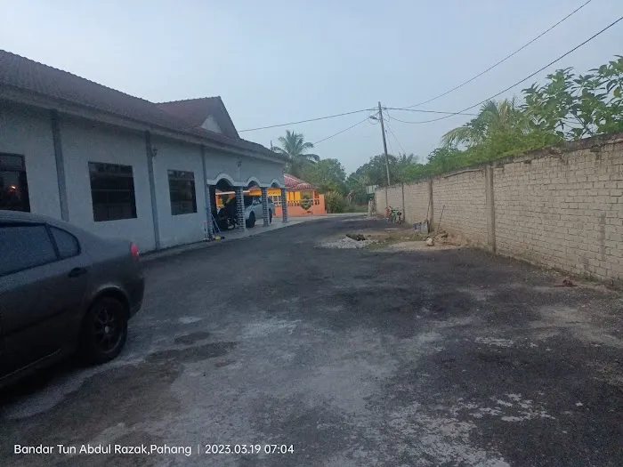 HOMESTAY 525 Keratong 1 Picture 4